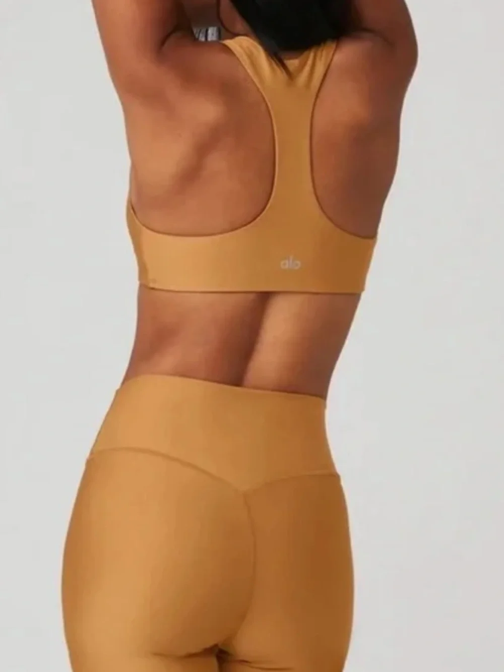 Alo Yoga Airlift Advantage Sports Bra Size medium